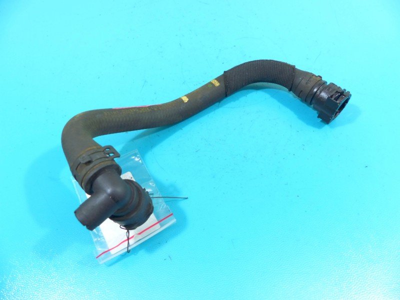 przewód wąż rurka wody bmw F30 7600554-02 2.0 16v 184KM