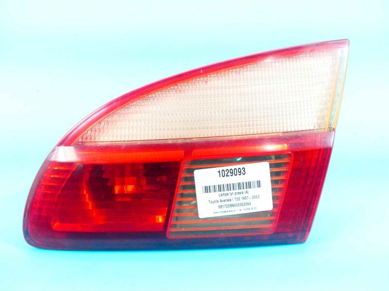 Lampa tył prawa Toyota Avensis I T22 kombi EUROPA