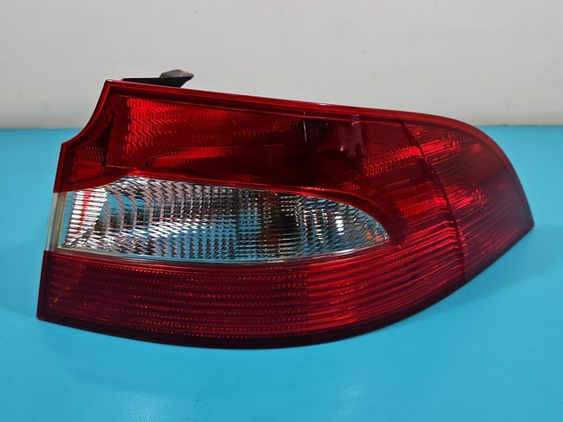 Lampa tył prawa Skoda Superb II sedan