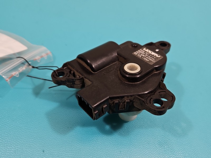 Silniczek nawiewu NAGRZEWNICY Hyundai Ix35 09-13 EUROPA Silniczek nawiewu NAGRZEWNICY Hyundai Ix35 09-13 EUROPA