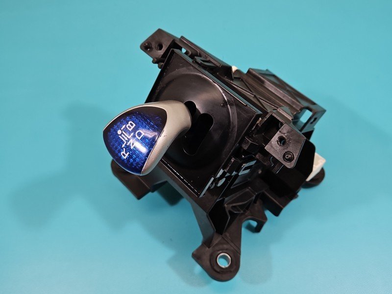 DŹWIGNIA LEWAREK WYBIERAK LINKI Toyota Auris I 1.8 16V