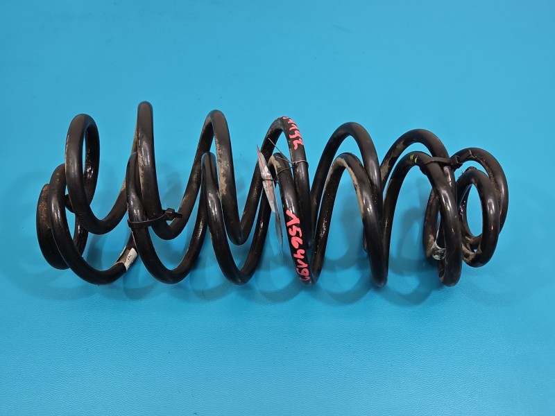 Sprężyny tył komplet Skoda Octavia IV HB