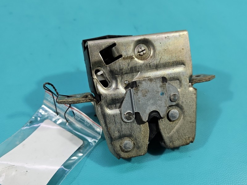 Zamek klapy tył Mercedes W246 HB Mercedes, 4pin