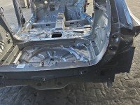 Pas tylny podłoga bagażnika Opel Astra VI L wanna HB ćwiartka