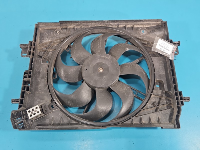 Wentylatory Wentylator chłodnicy Renault Clio IV 12-20 214816812R 1.2 16V