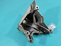 Łapa silnika Skoda Fabia III 04C199207AF 1.0 TSI
