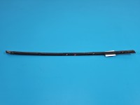 Listwa szyby czołowej prawa przedniej VOLVO V70 III 31214493
