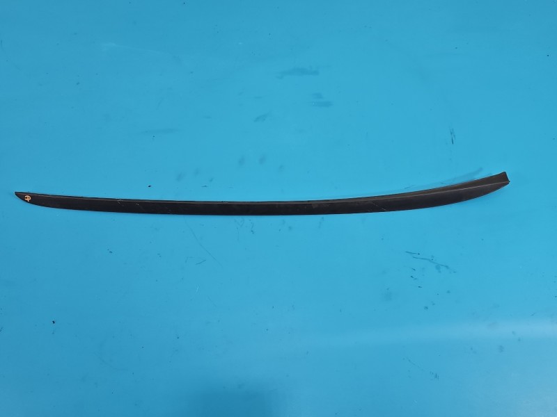 Listwa szyby czołowej prawa przedniej Ford Focus Mk3 BM51-A03194