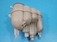 Zbiorniczek Zbiornik wyrównawczy Audi A4 B9 2.0 TFSI