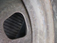 Felga stalowa 17" Dodge Caliber Szerokość felgi: 6.5", 5x114.3, Odsadzenie (ET): 39, Producent felg: Dodge, R17 5x114,3 ET39...