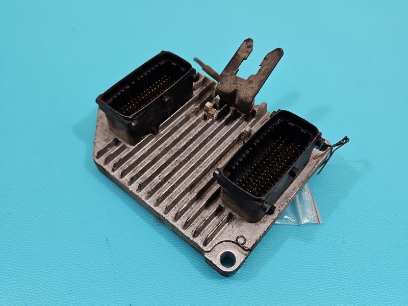 Komputer Sterownik silnika 09179499, 5WK9182 Opel Vectra C 1.8 16V