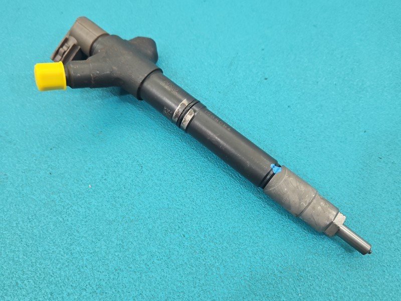 Wtryskiwacz Toyota Rav4 IV 2.0 D4D 23670-26071