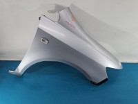 Błotnik przód prawy Honda City IV srebrny nh700m