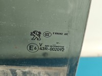 Szyba drzwi tył prawa Peugeot 3008 II HB