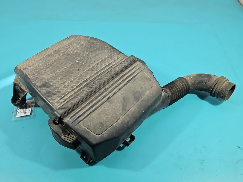 Obudowa filtra powietrza Fiat Panda II 51774986 1.1 wiel Obudowa filtra powietrza Fiat Panda II 51774986 1.1 wiel