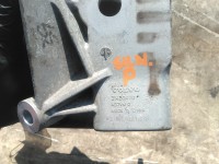 Łapa skrzyni biegów Volvo S90 II 16- 31430470 2.0 T
