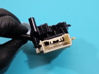 Przełącznik kierunkowskazów świateł Toyota Yaris I 1736481