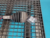 Półoś przód prawa Audi A4 B9 2.0 TDI automat