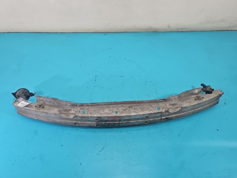 Wzmocnienie zderzaka przód belka Audi A6 C5 Producent części: Audi przednie