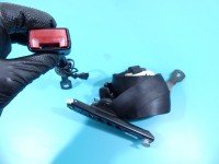 Pas bezpieczeństwa przód prawy pasażera Audi A8 D2 4D0857706AB
