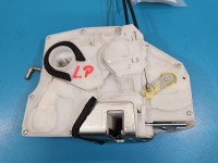 Zamek przód lewy 82202-68LA1 Suzuki Swift Mk7 EUROPA Suzuki, 7PIN