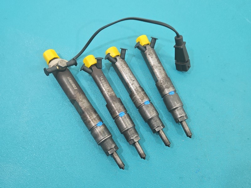 Wtryskiwacz Skoda Octavia I 038130201F 1.9 tdi