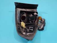 Lampa tył lewa Producent części: FORD, Z BŁOTNIKA Ford S-max I MK1 HB