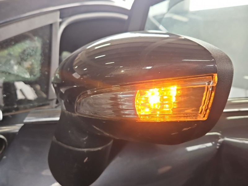 Lusterko lewe Ford Fiesta Mk7 6pin KOLOR JA8 europa