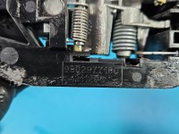 Klamka tył prawa zewnętrzna Peugeot 5008 II 17-24 9802977180 EVL