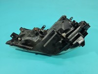 Reflektor prawy lampa przód Toyota Avensis Verso EUROPA