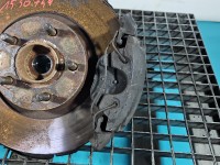 Zacisk przód prawy Volvo V50 S40 II 2.0d