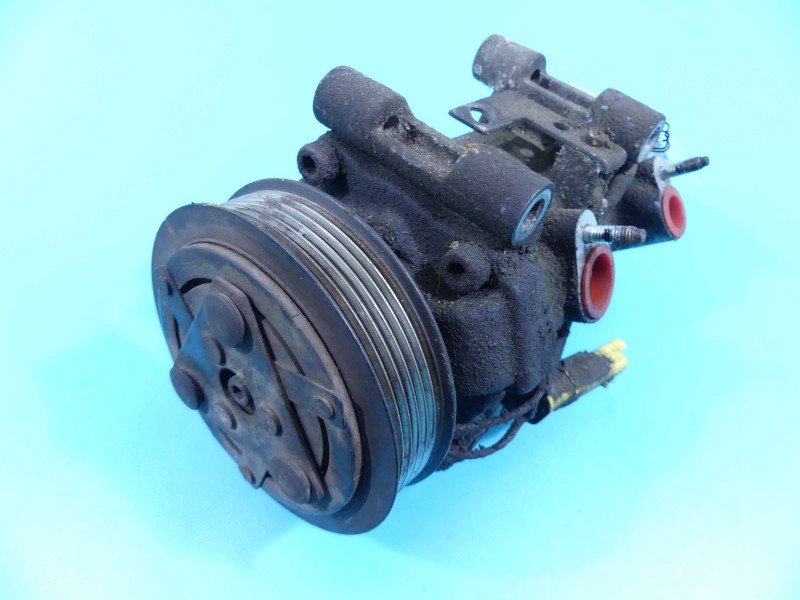 Sprężarka klimatyzacji kompresor 9814865380, 9814865680 Peugeot 301 1.6 hdi