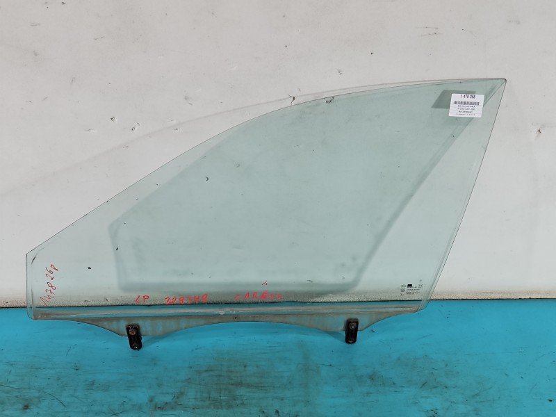 Szyba drzwi przód lewa Kia Carens II HB