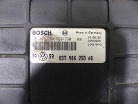 Komputer Sterownik silnika Vw Golf III 1.6 8V wiel 037906258AQ