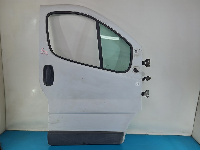 DRZWI PRZÓD PRAWE PASAŻERA Nissan Primastar 01-14 5d OD31
