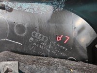 Tapicerka drzwi przód lewa boczek AUDI A4 B8 8K1867105, 8K2867105