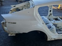 Błotnik tył prawy Kia Stinger SNOW WHITE PEARL ćwiartka