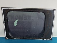 Szyba karoseryjna tył prawa Renault Trafic II HB