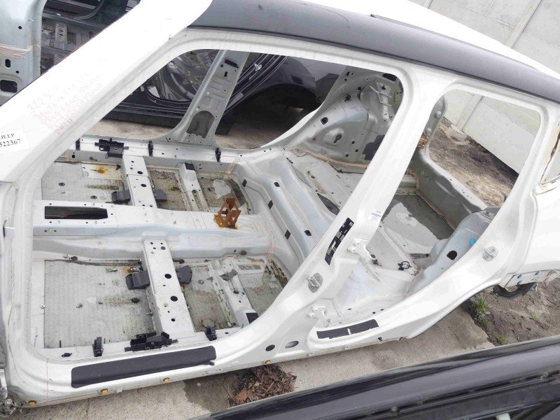 Próg lewy SŁUPEK ŚRODKOWY B Jeep Renegade 14- HB 5d biały 296 Próg lewy SŁUPEK ŚRODKOWY B Jeep Renegade 14- HB 5d biały 296