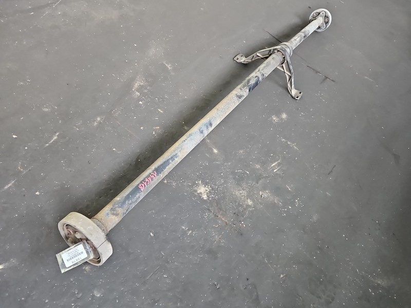 Wał napędowy tył Vw Passat B7 2.0 tdi