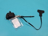 Siłownik klapki wlewu paliwa Toyota Avensis III T27 77030-05030
