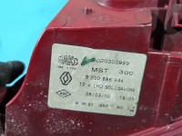 Lampa tył lewa Renault Clio III HB Przebarwienie hatchback Z LISTWĄ ŻARÓWKOWĄ EUROPA