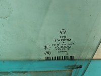 Szyba drzwi przód lewa Mercedes W211 sedan