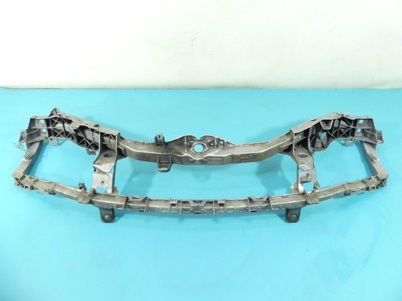 Pas przedni Ford Focus Mk2 4M51-8B041-AB