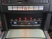 Konsola panel nawiewu Mercedes W212 A2129006527, A2129016806