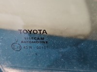 Szyba drzwi tył prawa Toyota Corolla E21 19- sedan