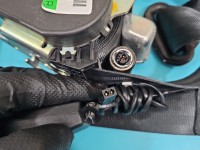 Pas bezpieczeństwa przód prawy pasażera Skoda Rapid 621493000