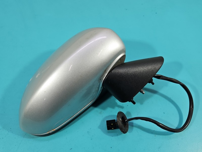 Lusterko prawe Opel Corsa E srebrny z176 europa