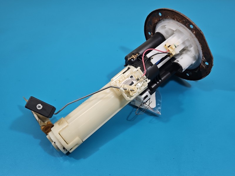 pompka Pompa paliwa SUZUKI JIMNY III 1.3 16V VVT 423083, 30829 Suzuki