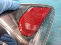 Lampa tył lewa Mazda Cx-7 HB mikropęknięcia UBYTEK KLOSZA NA RANCIE EUROPA